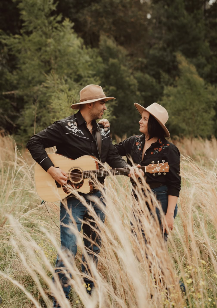 Sarah & Uj- Sunset Sounds